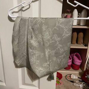 american eagle scarf top